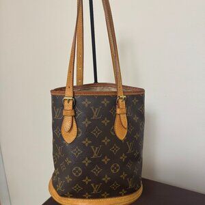 Louis Vuitton Monogram LV Petit Bucket Bag